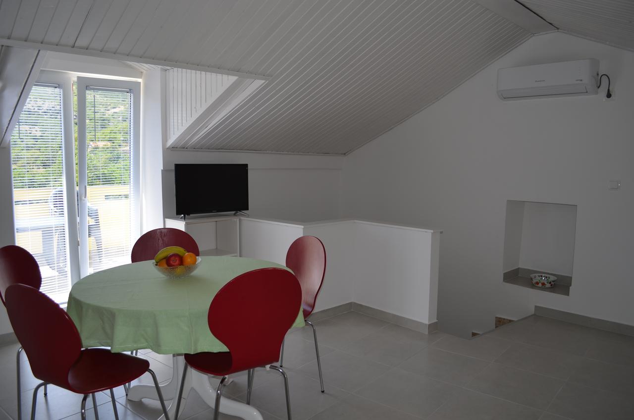 Apartments Petar Draga Bascanska Екстер'єр фото