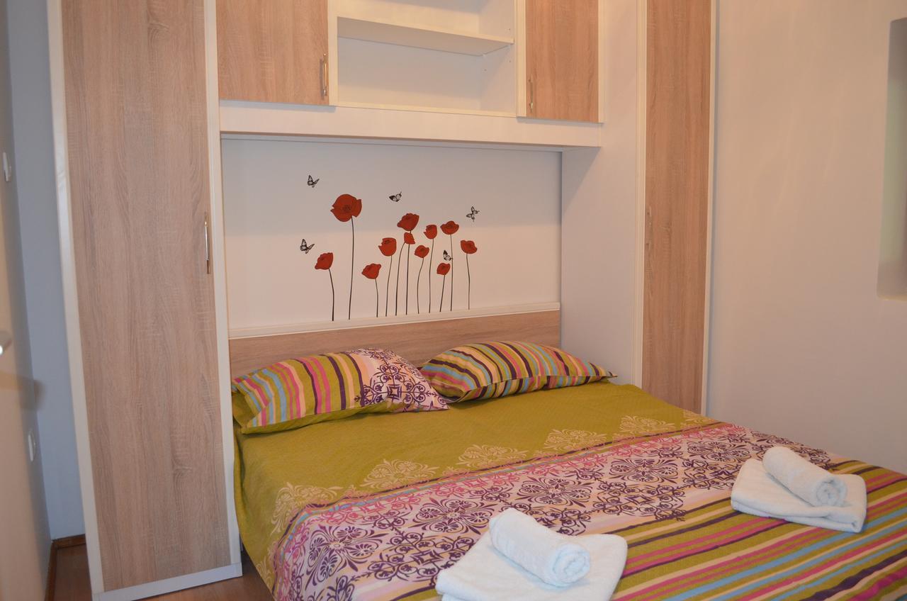 Apartments Petar Draga Bascanska Екстер'єр фото